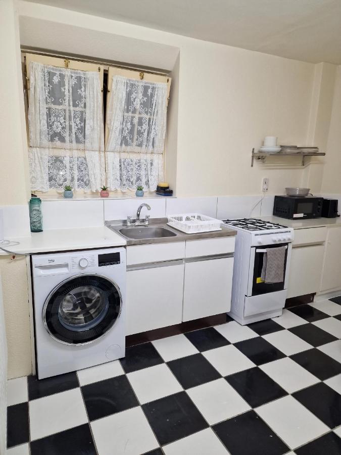 Waterloo - Zone 1 - Spacious One Bedroom Flat Londres Exterior foto